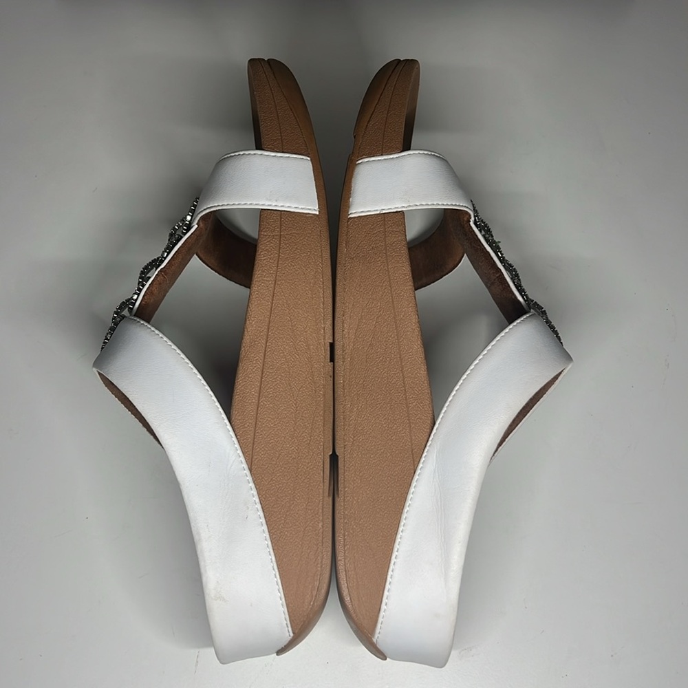 FitFlop Fino Mirror Dome Leather Sandals - Urban White Women’s Size 8 - Picture 11 of 16